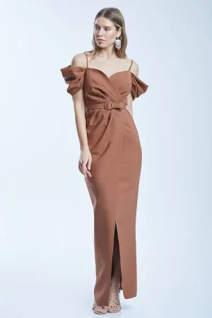 Rochie de dama eleganta lunga, maro, cu umerii goi, Sophie
